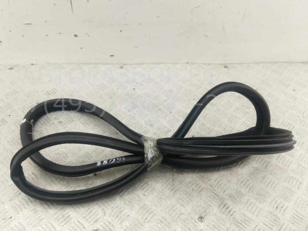 Уплотнитель двери