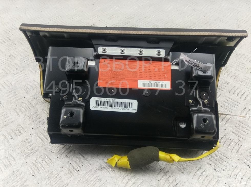 Подушка безопасности пассажирская (в торпедо)