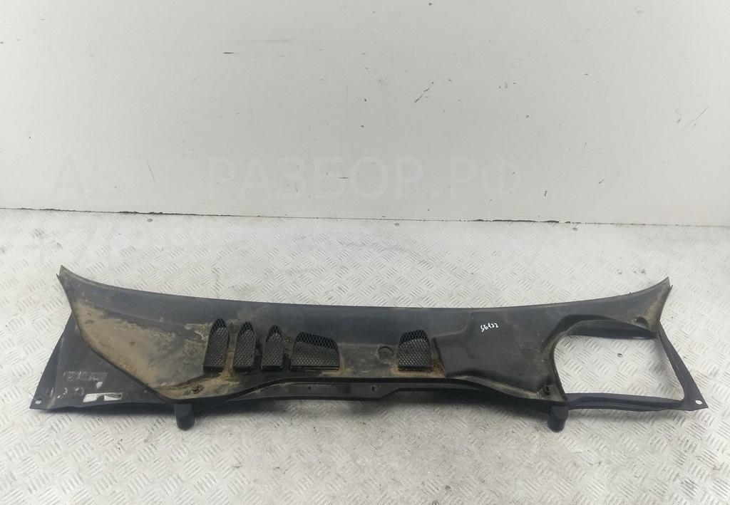 Решетка стеклоочистителей (Жабо)