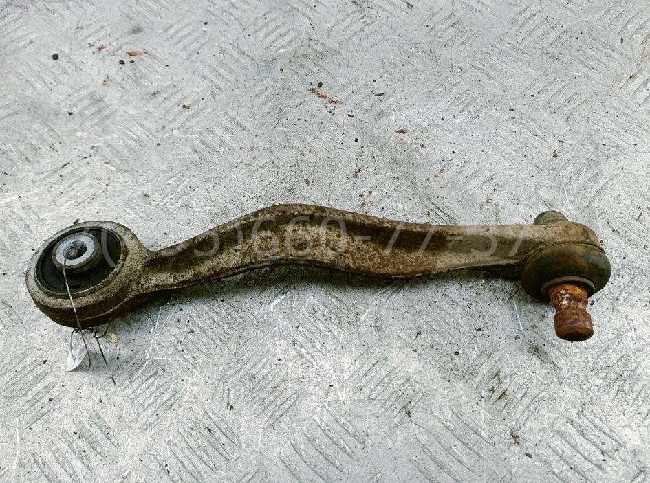Рычаг передний правый