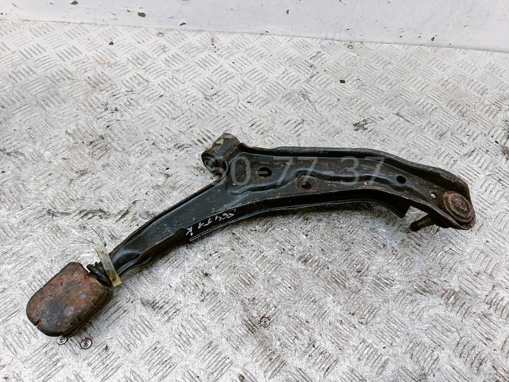 Рычаг передний левый