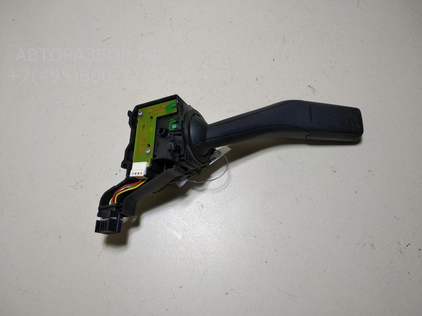 Переключатель поворотов подрулевой