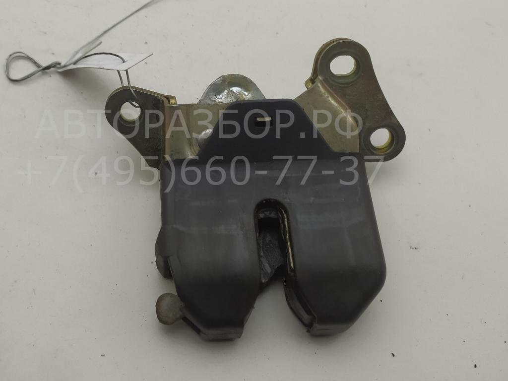 Замок багажника