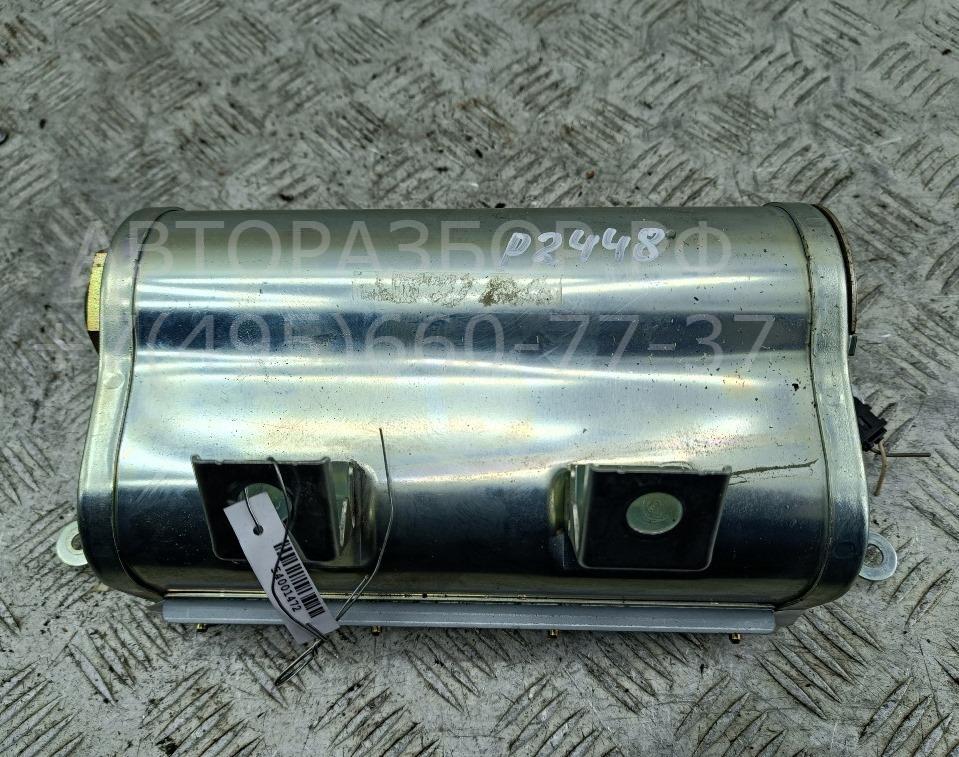 Подушка безопасности пассажирская (в торпедо)