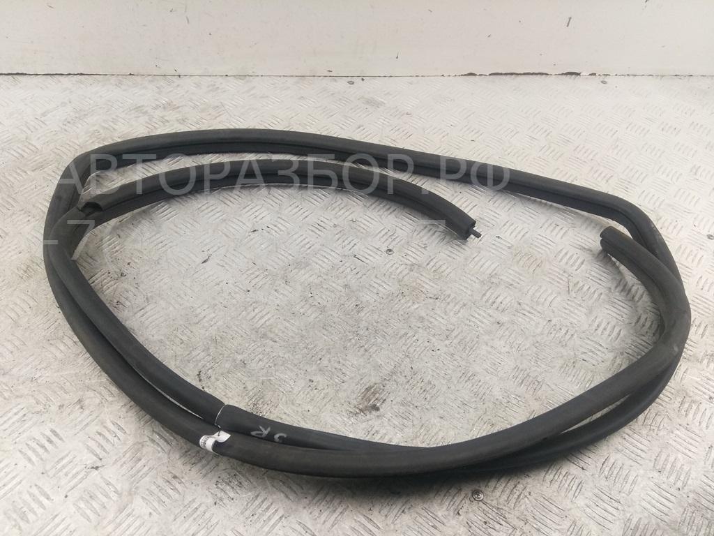 Уплотнитель двери