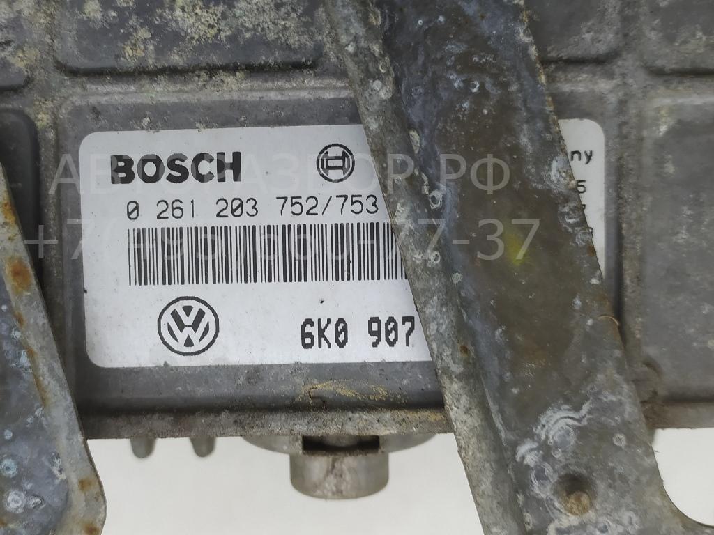 Блок управления двигателем