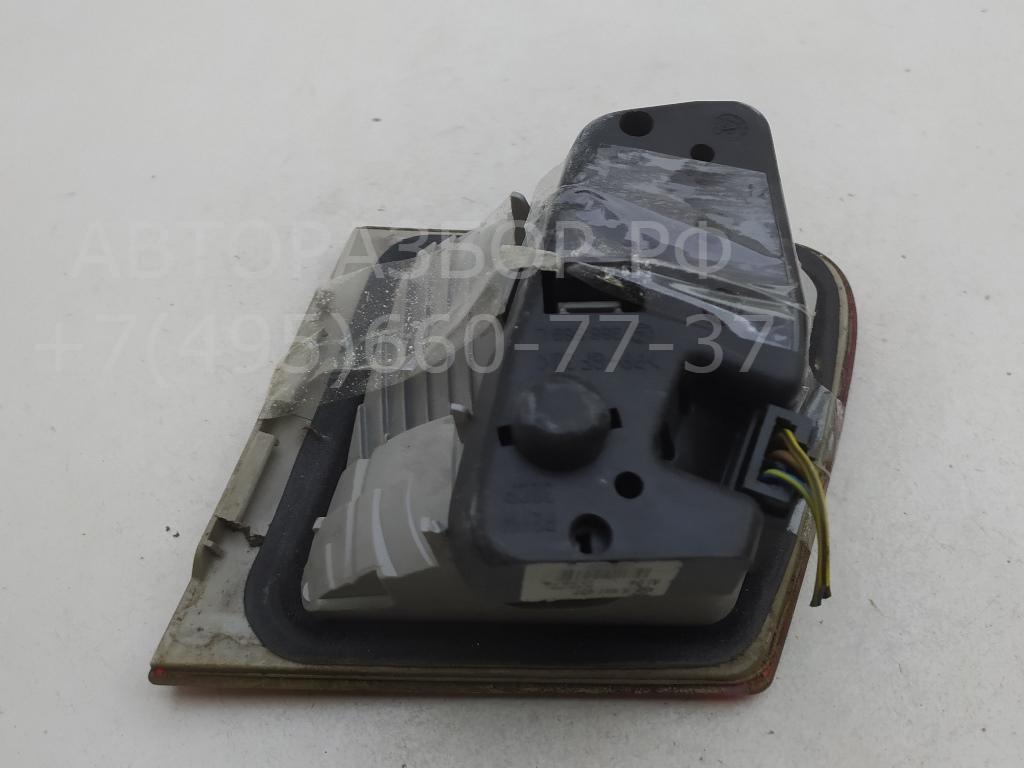 Фонарь задний внутренний левый