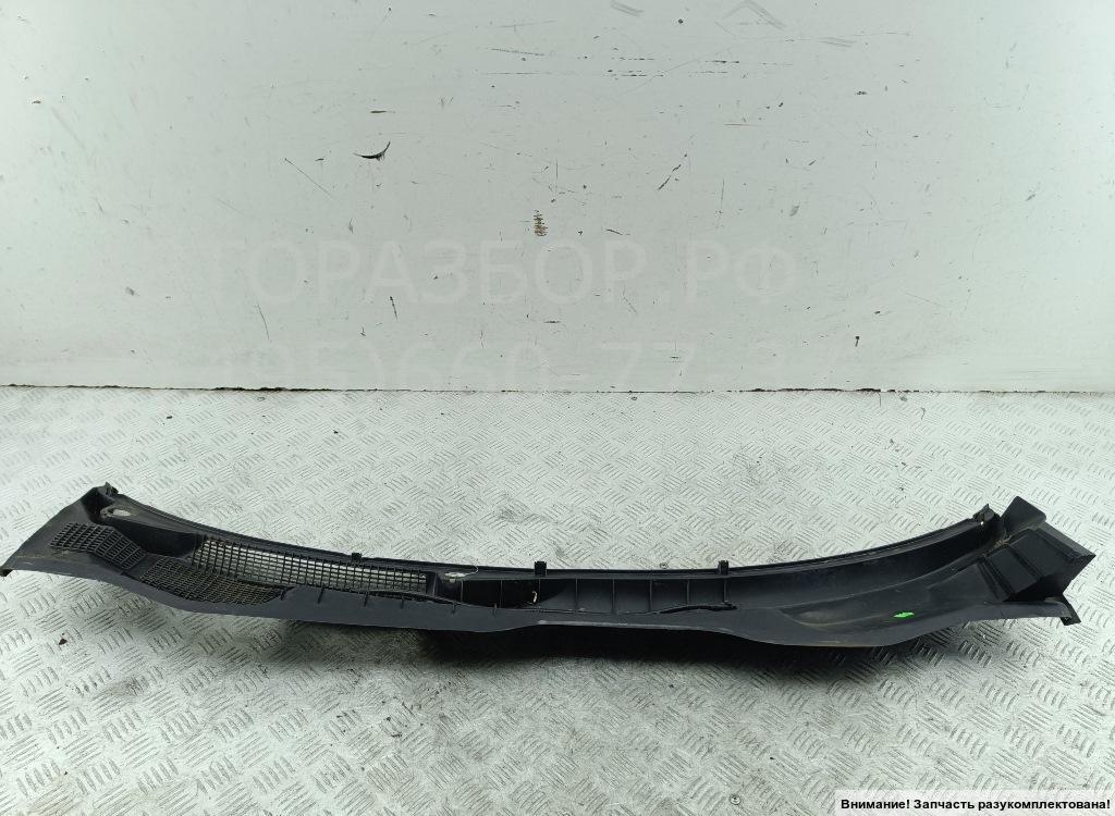 Решетка стеклоочистителей (Жабо)