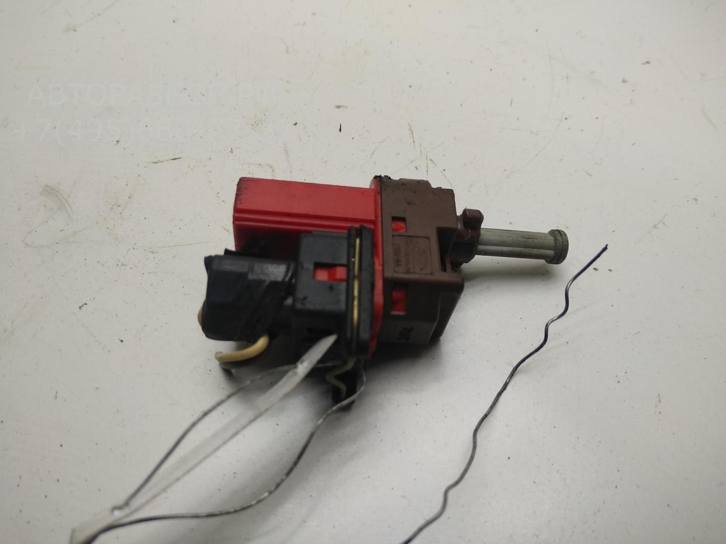 Датчик включения стопсигнала