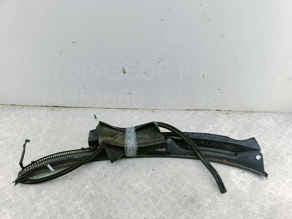 Решетка стеклоочистителей (Жабо)