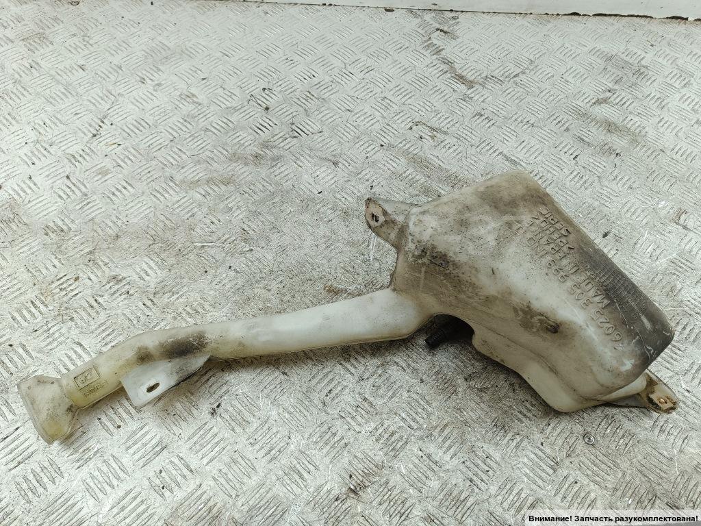 Бачок омывателя лобового стекла