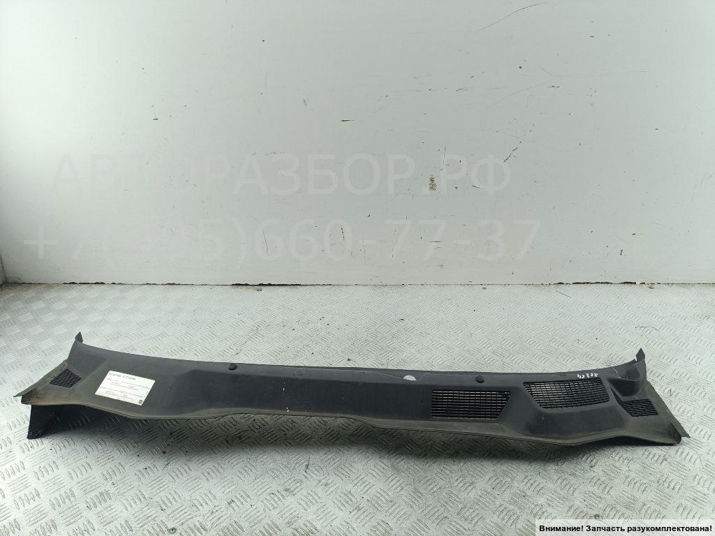 Решетка стеклоочистителей (Жабо)