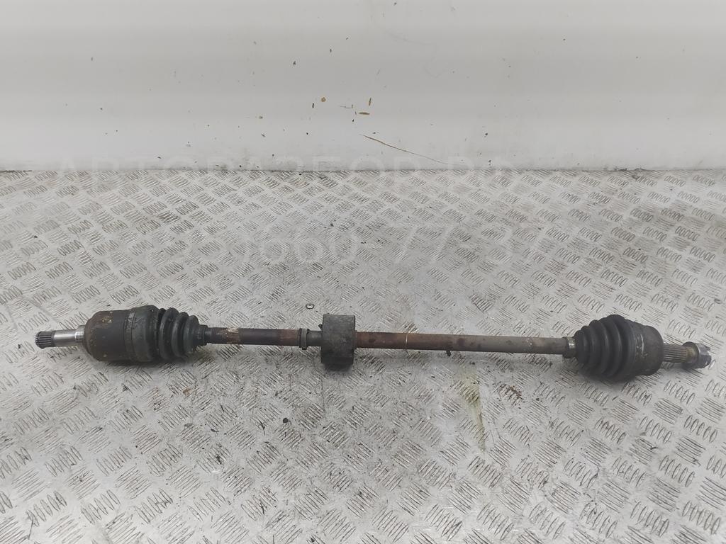 Полуось передняя правая