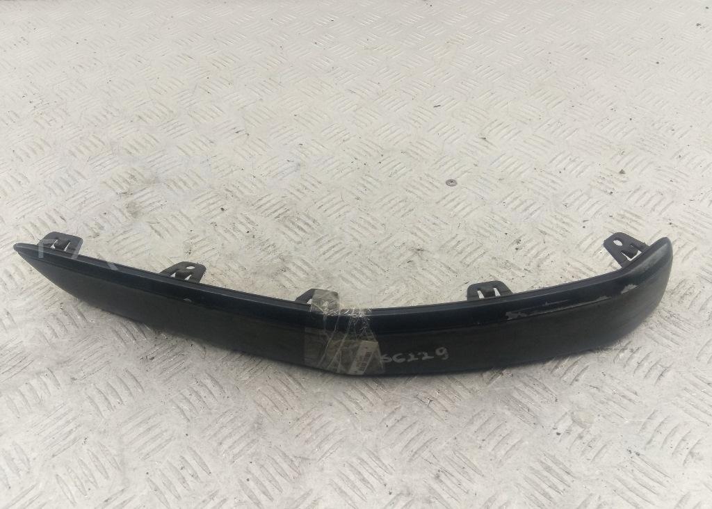 Молдинг заднего бампера левый