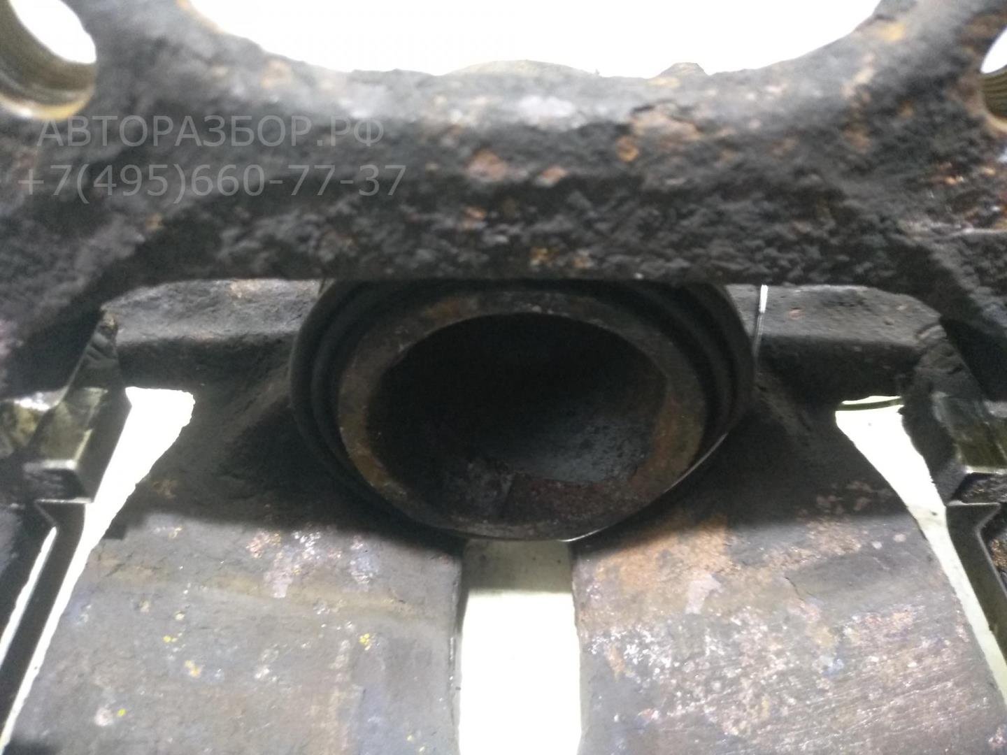 Суппорт передний правый