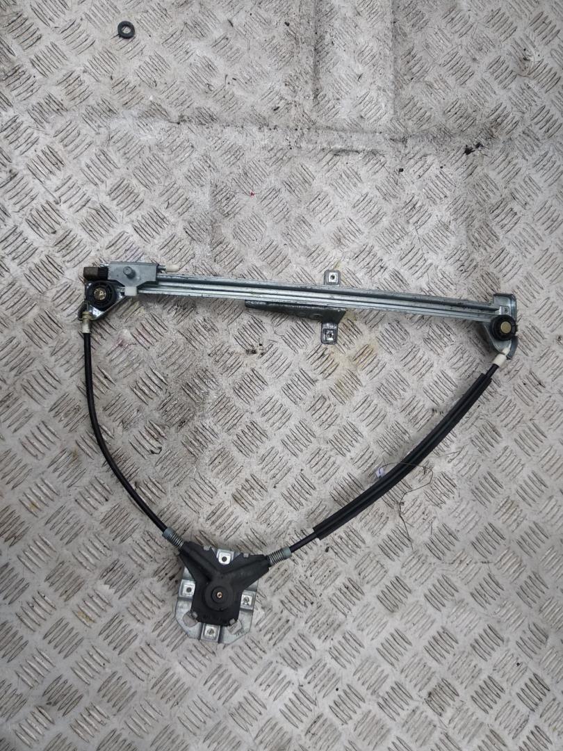 Стеклоподъемник механ. передний правый