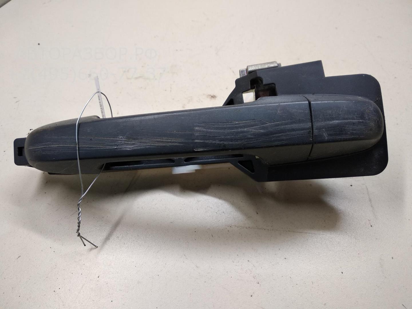 Ручка двери передней наружная левая