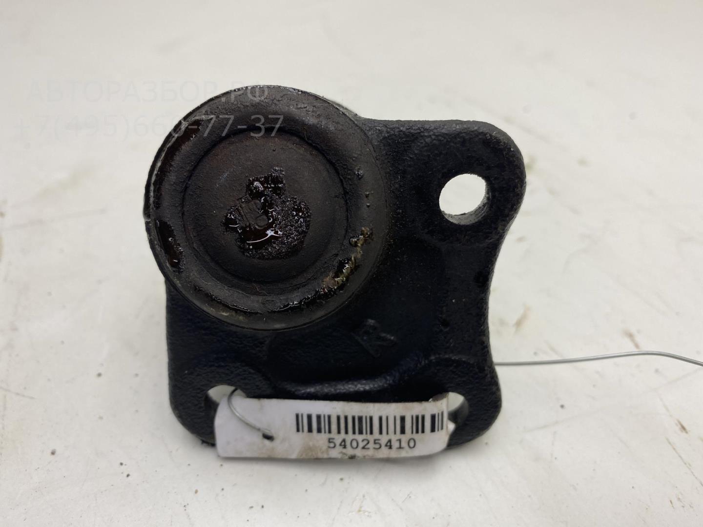 Опора шаровая правая