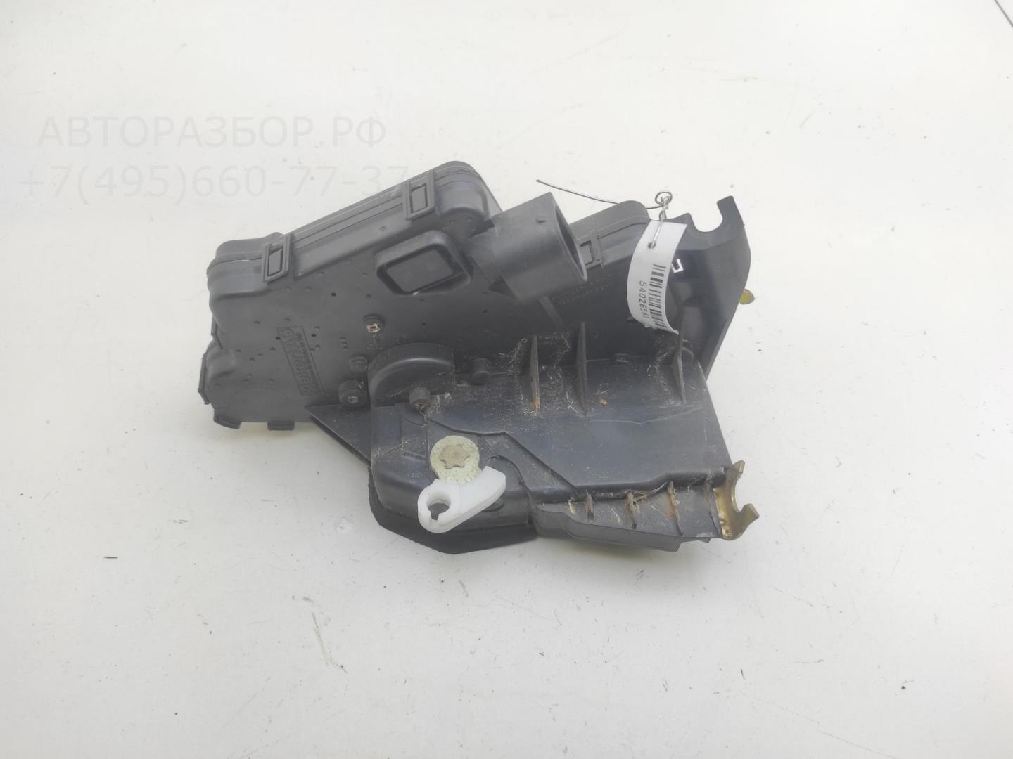 Замок двери передней правой