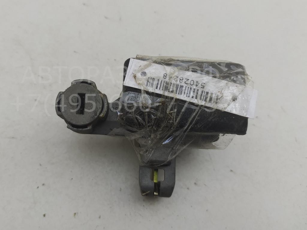 Замок бардачка