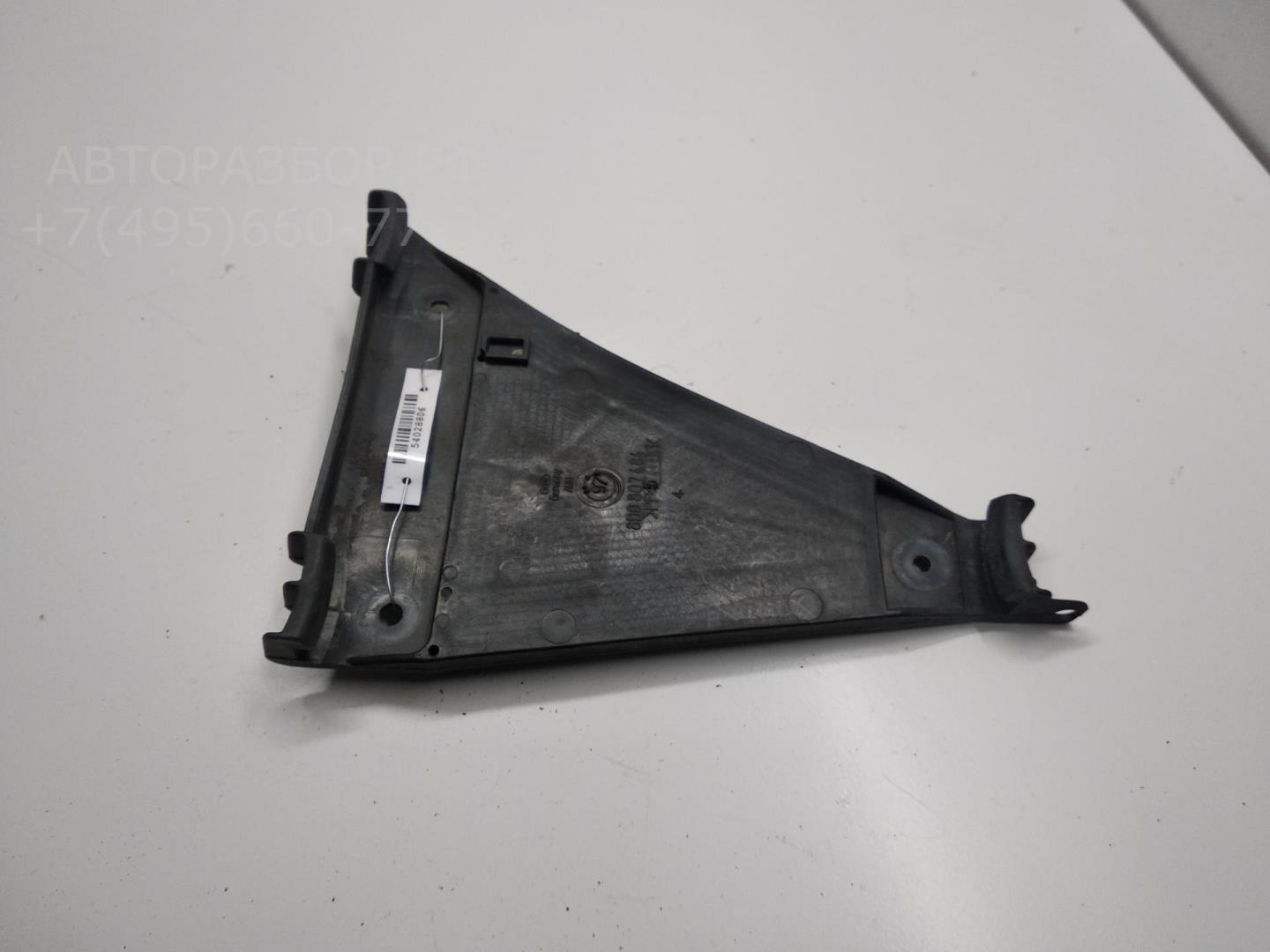 Кронштейн заднего бампера правый