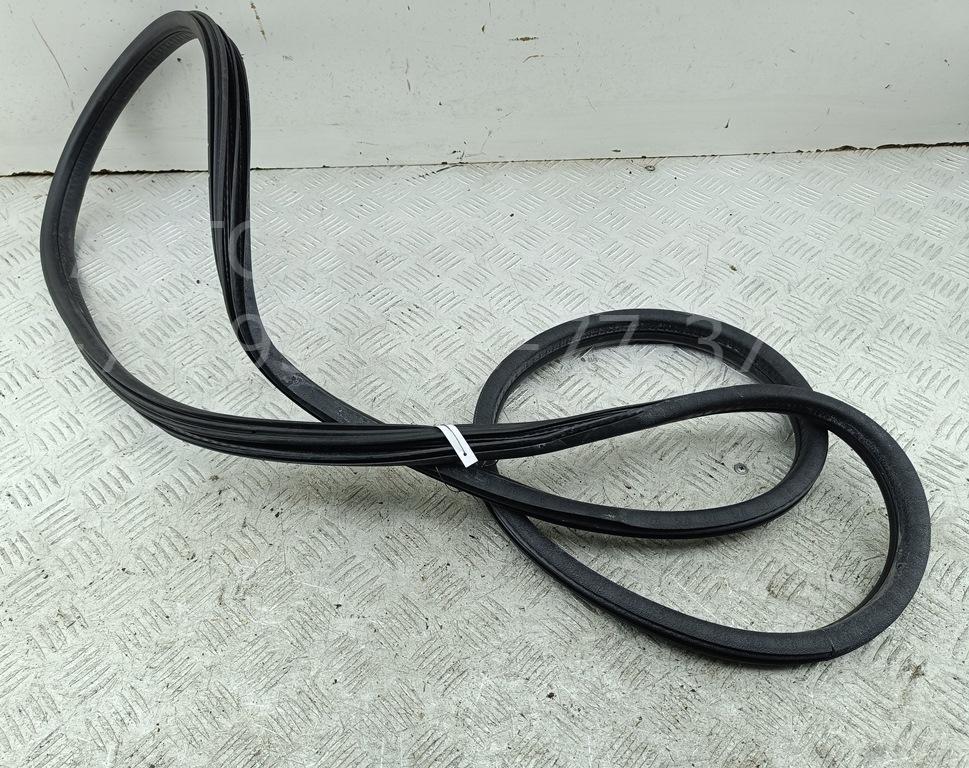 Уплотнитель двери