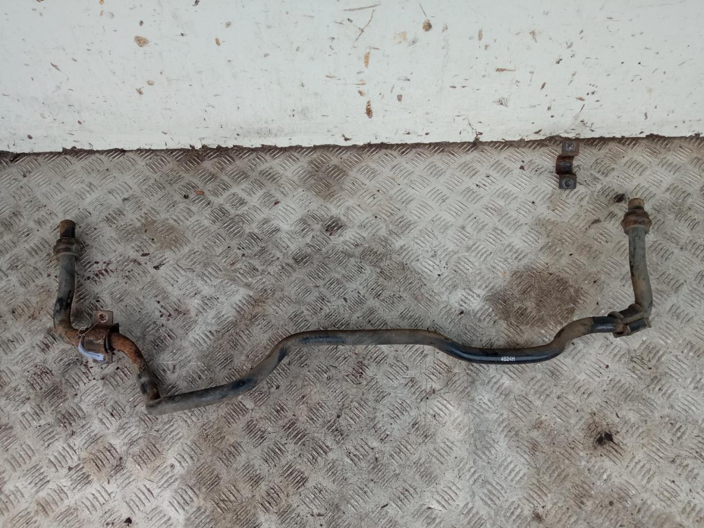 Стабилизатор задний