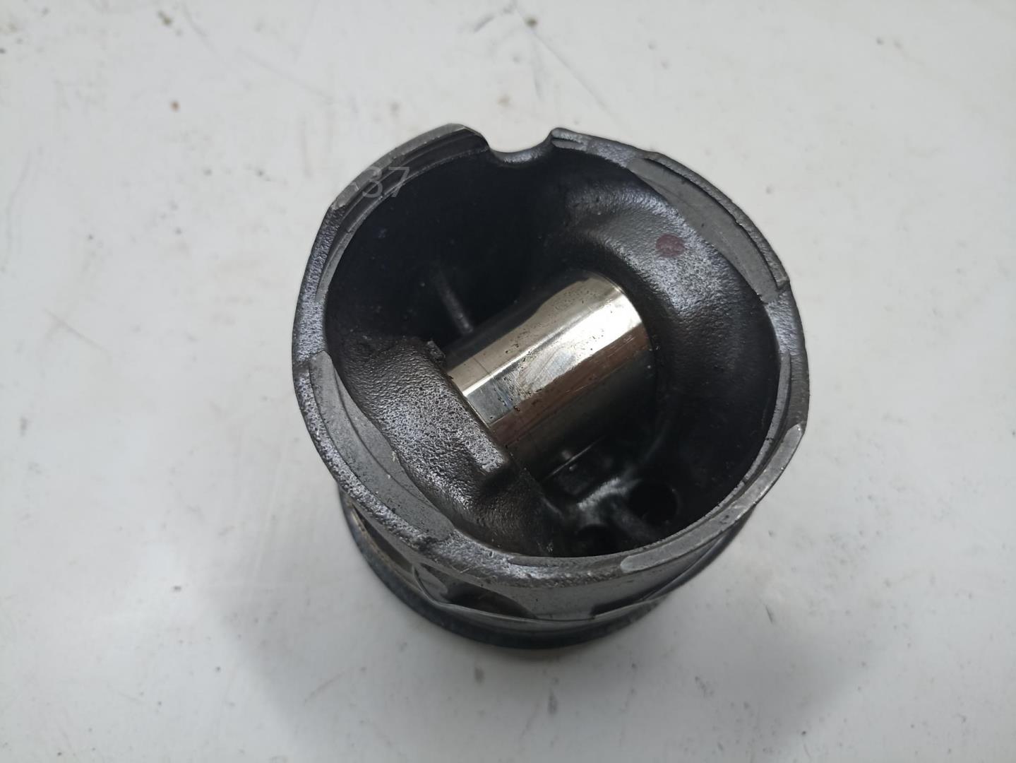 Поршень с шатуном