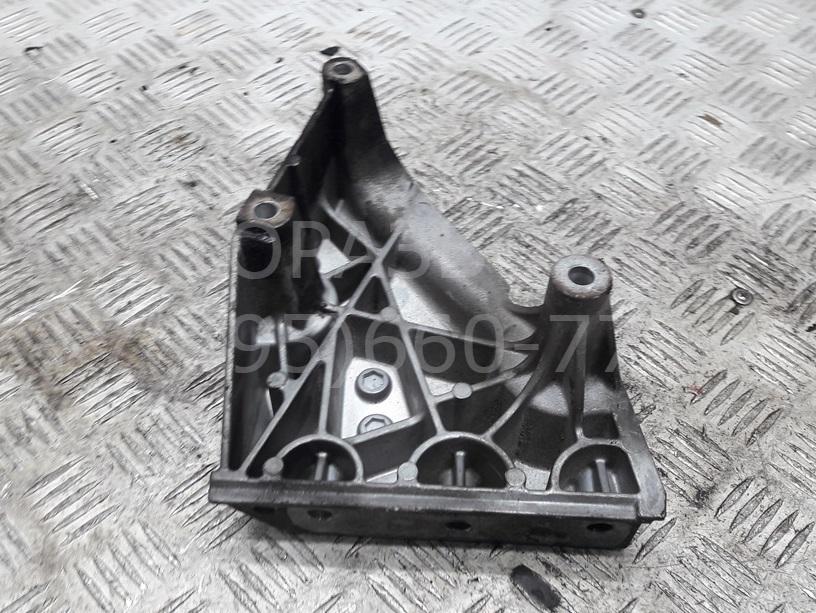 Опора двигателя