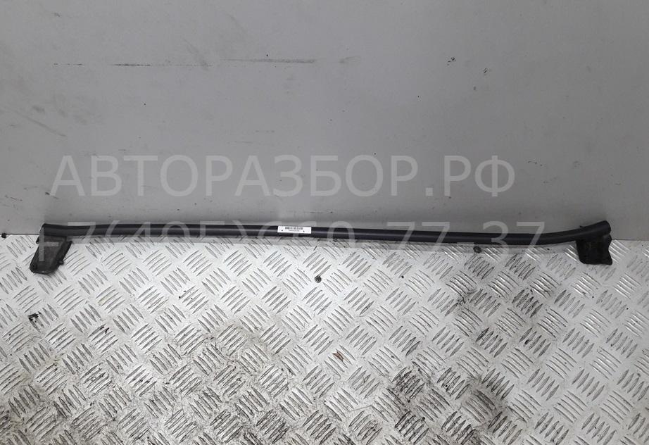 Накладка стекла заднего левого