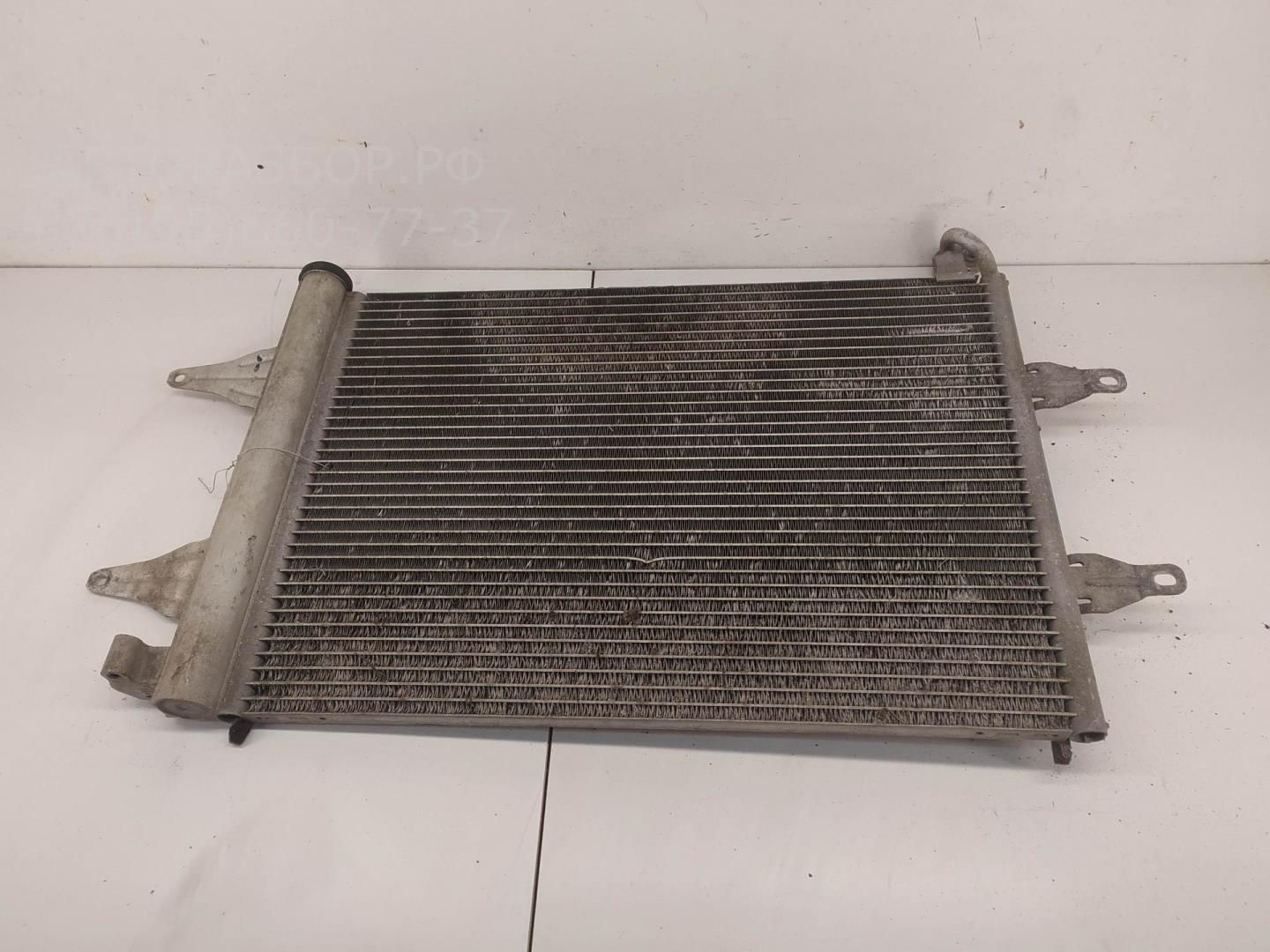 Радиатор кондиционера / конденсер