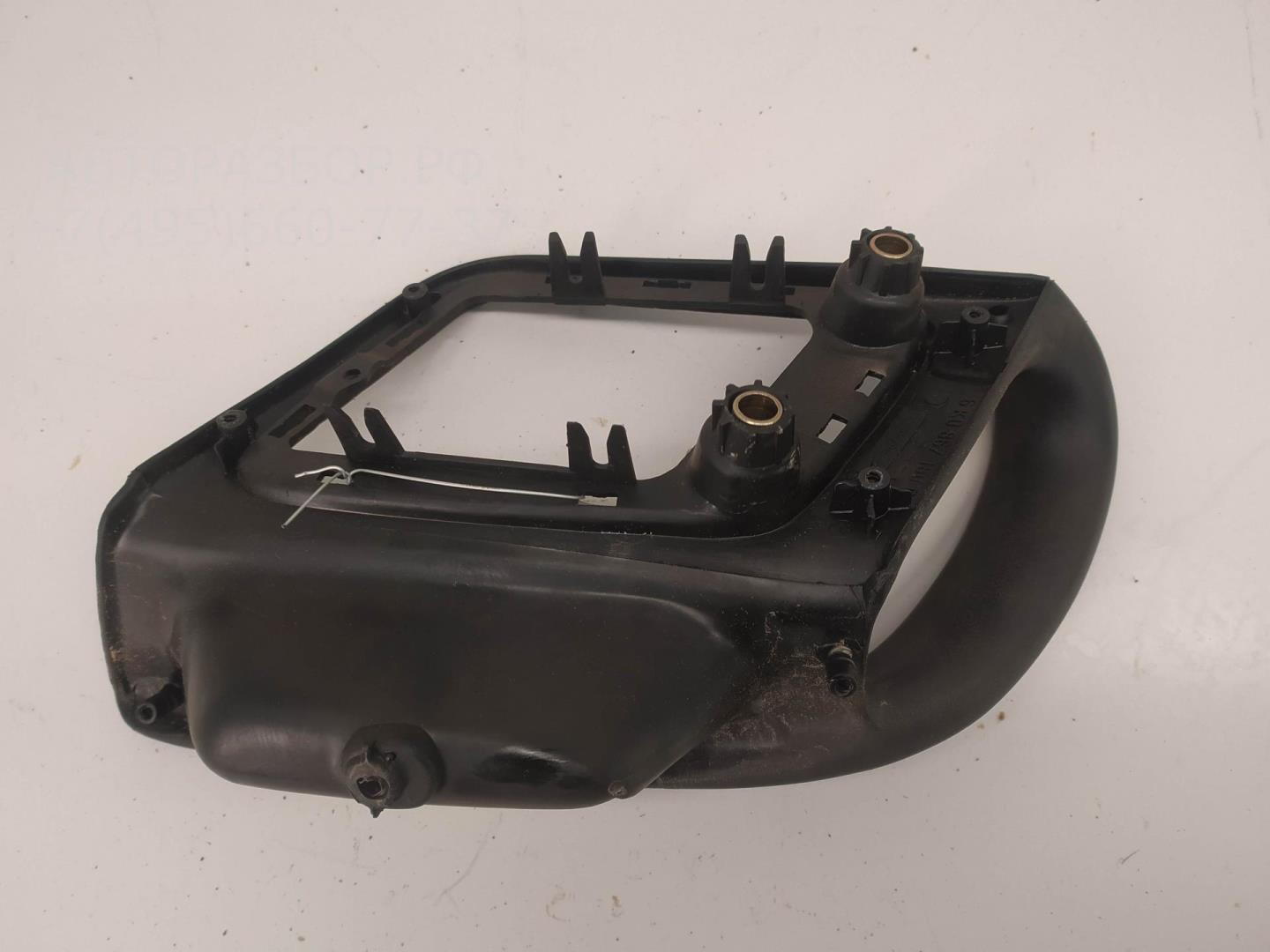 Ручка двери задней внутренняя правая