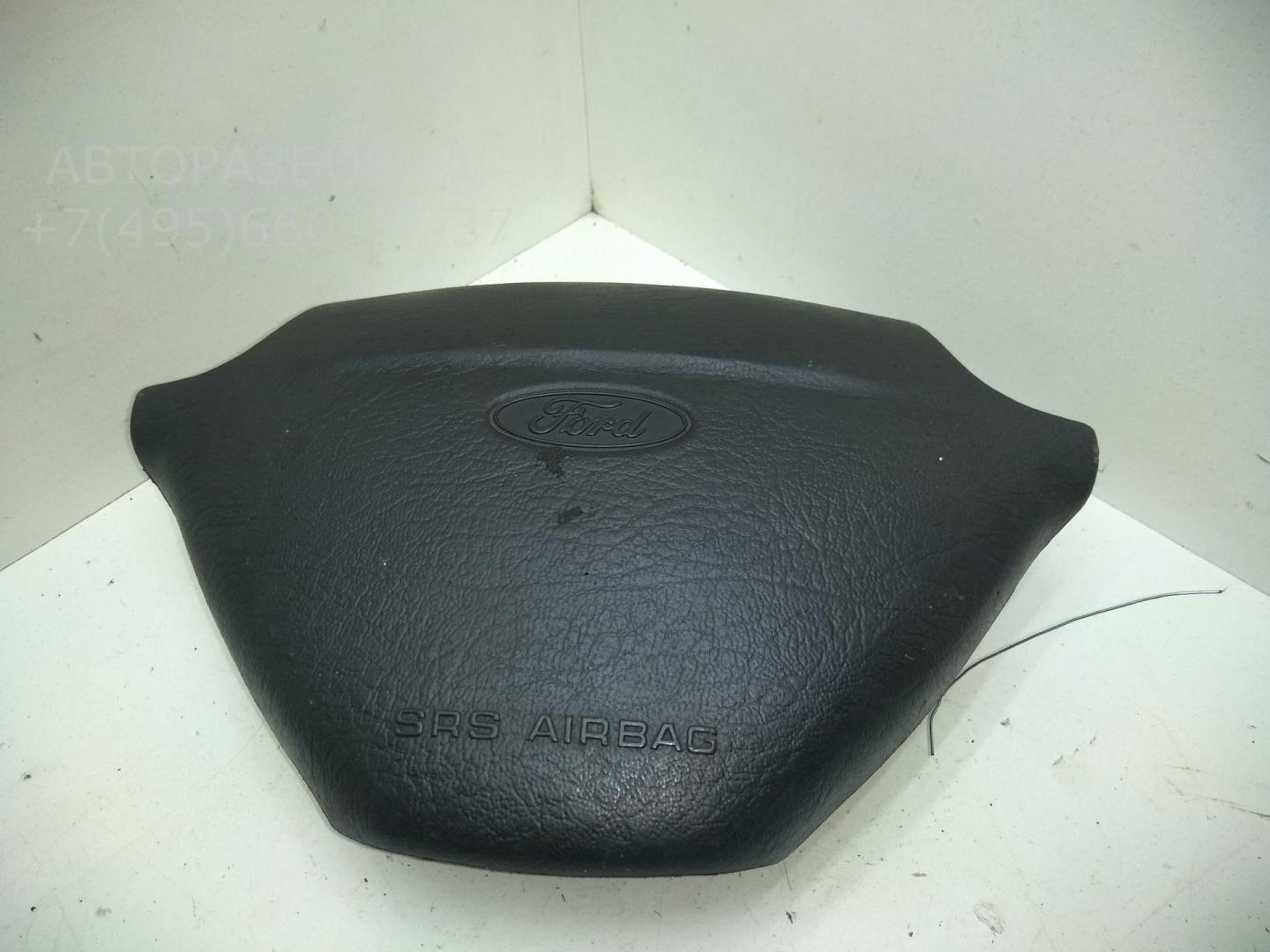 Подушка безопасности в рулевое колесо