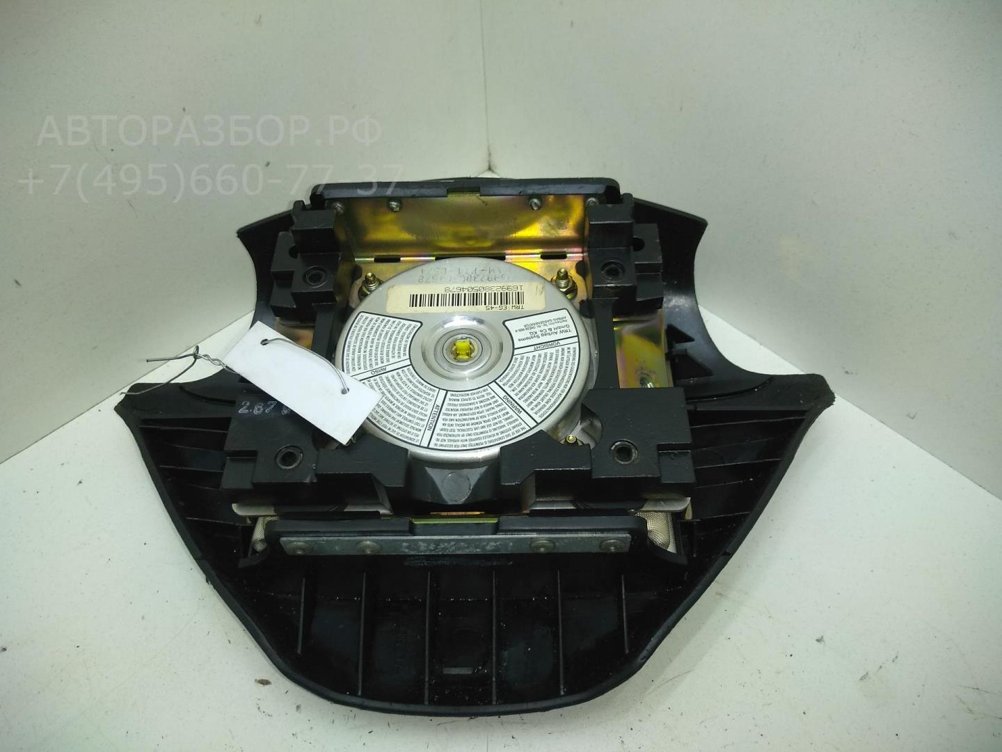 Подушка безопасности в рулевое колесо