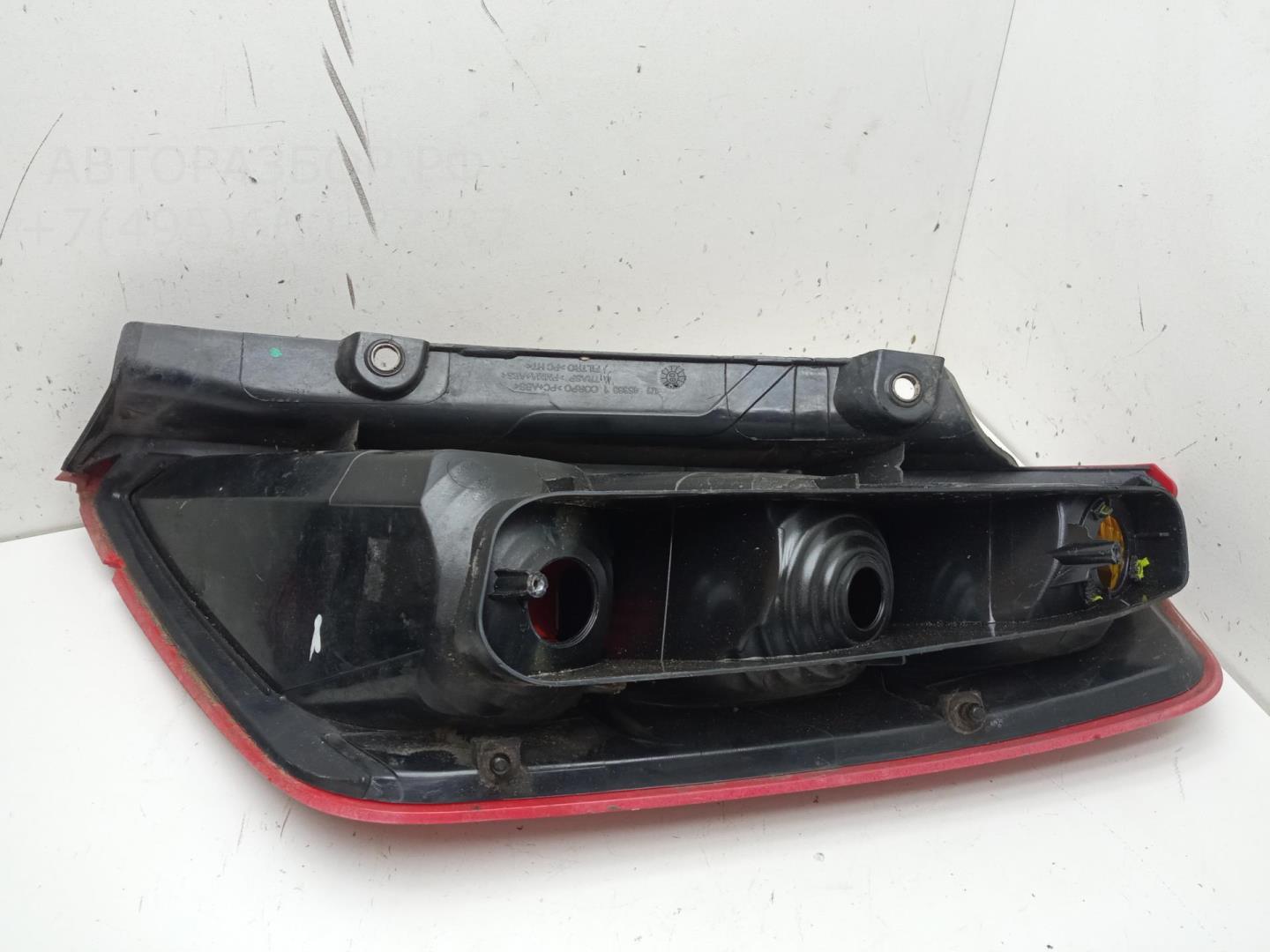 Фонарь задний левый