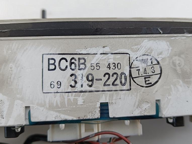 Панель приборов