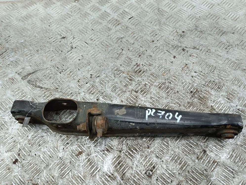 Рычаг задний правый