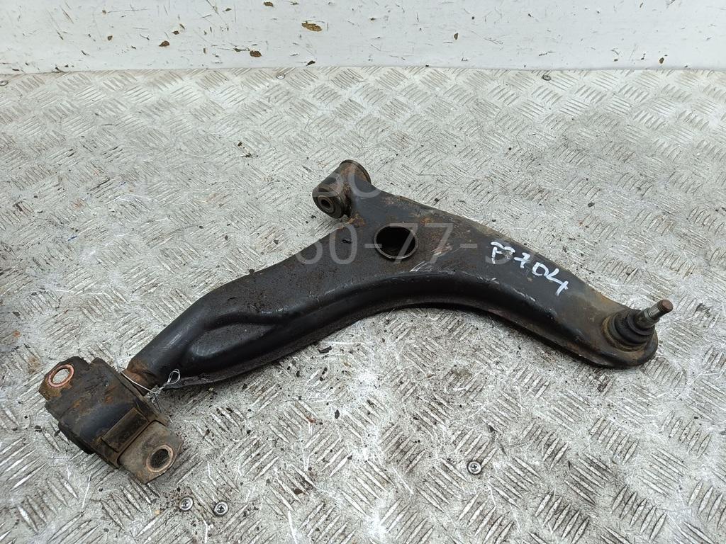 Рычаг передний правый