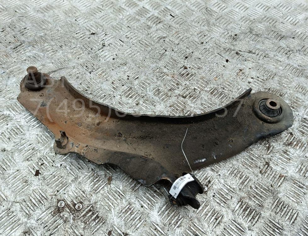 Рычаг передний правый