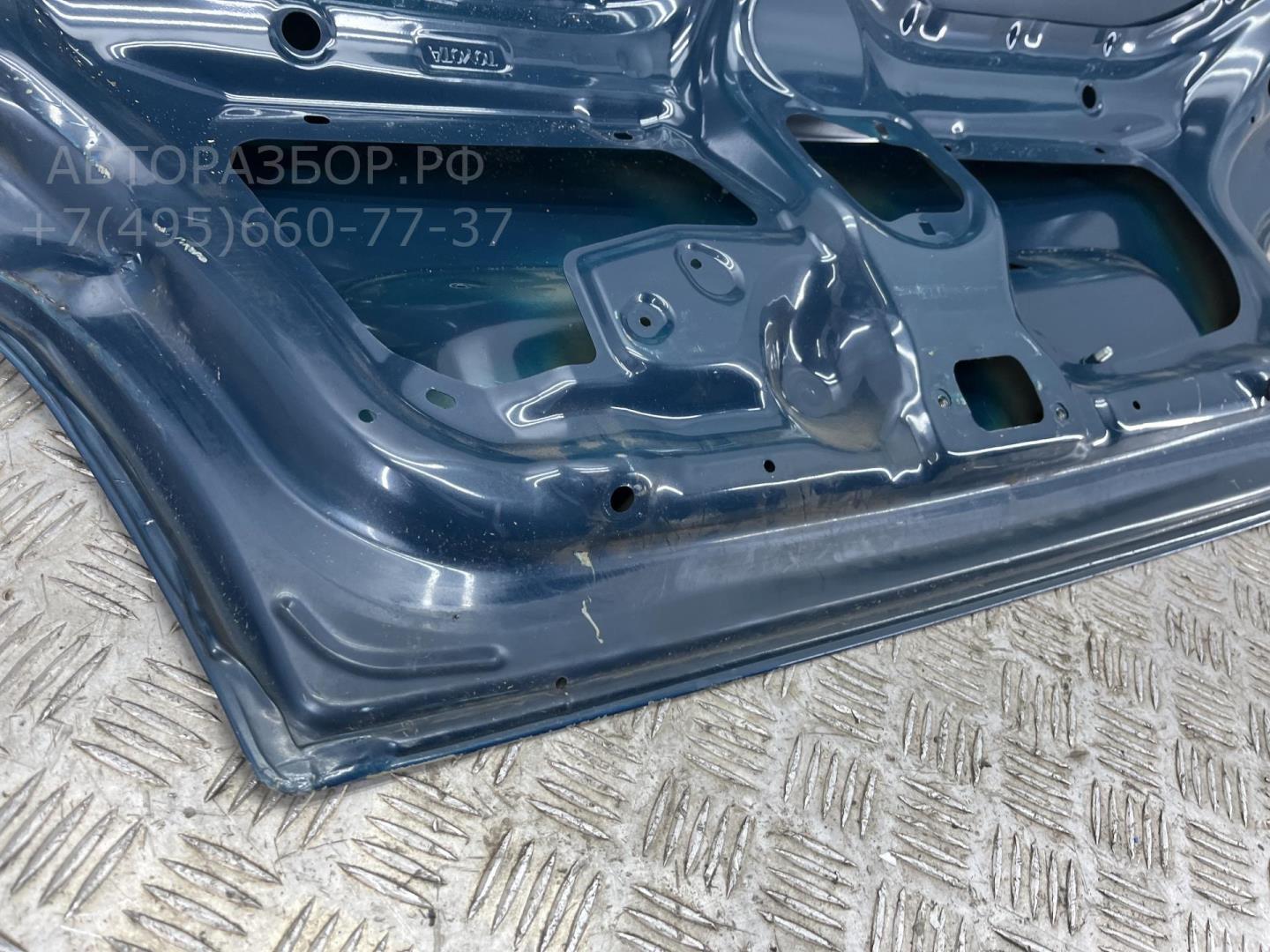 Дверь багажника