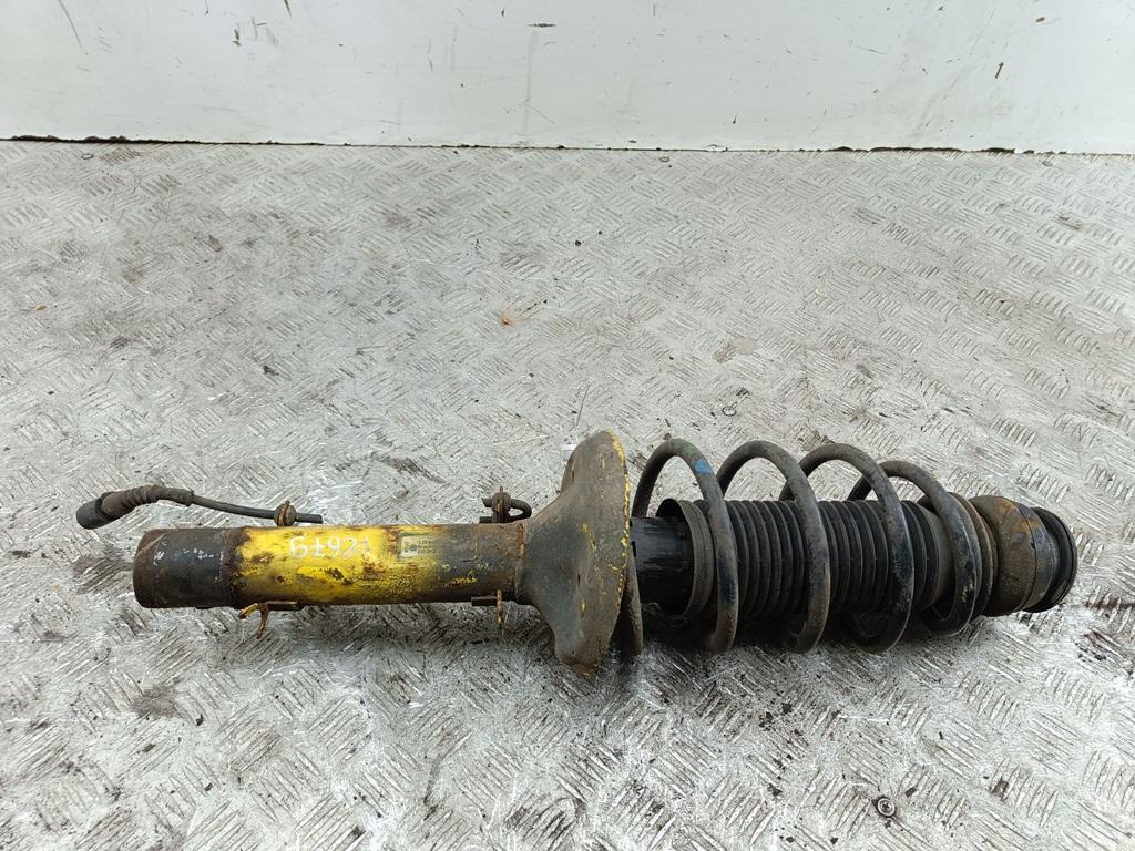 Амортизатор передний правый