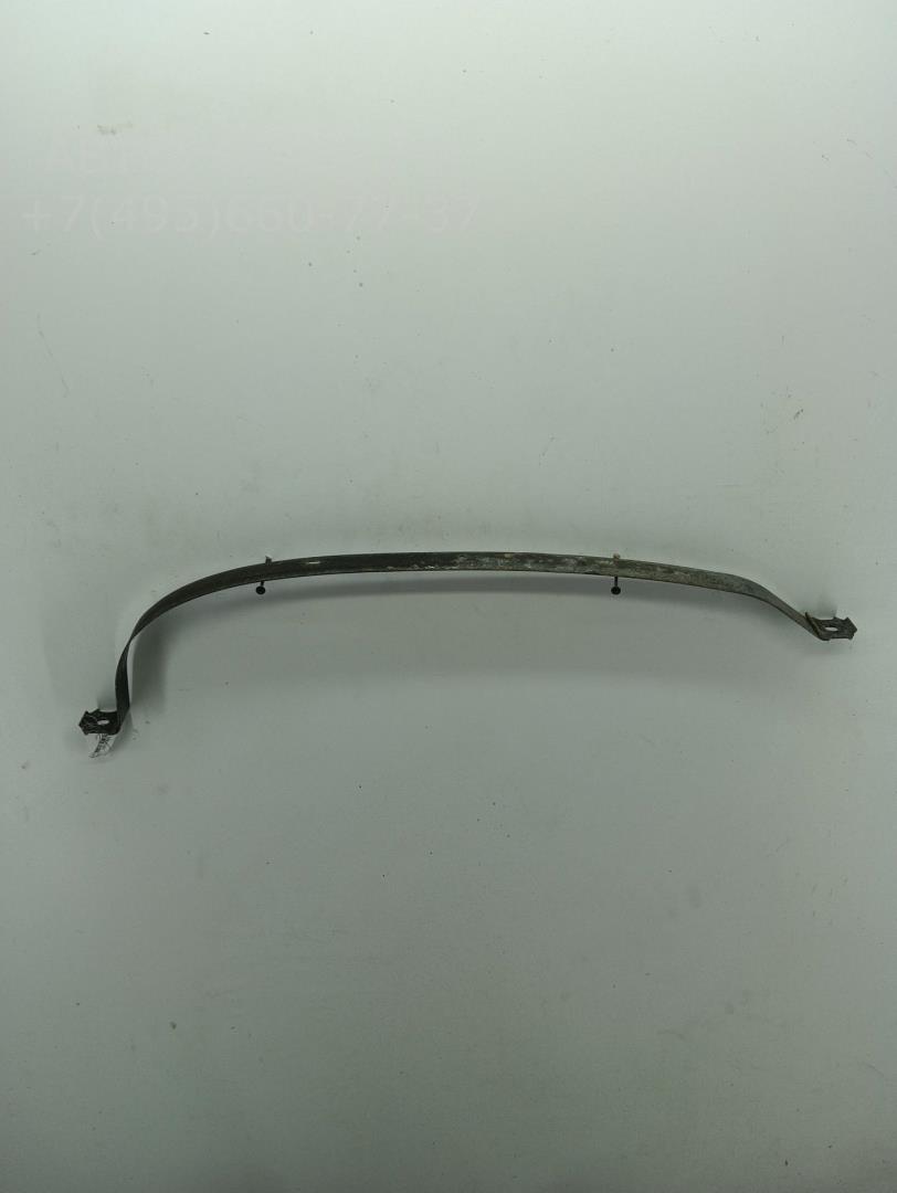 Кронштейн крепления топливного бака