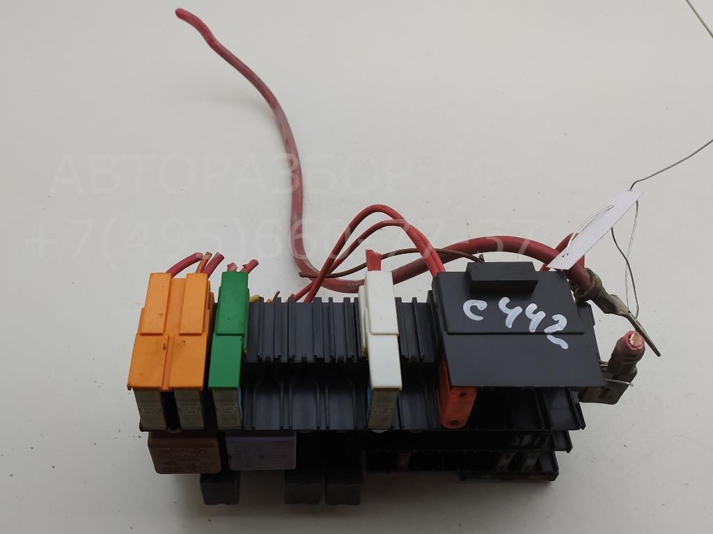 Блок предохранителей