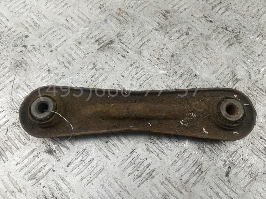 Рычаг задний правый