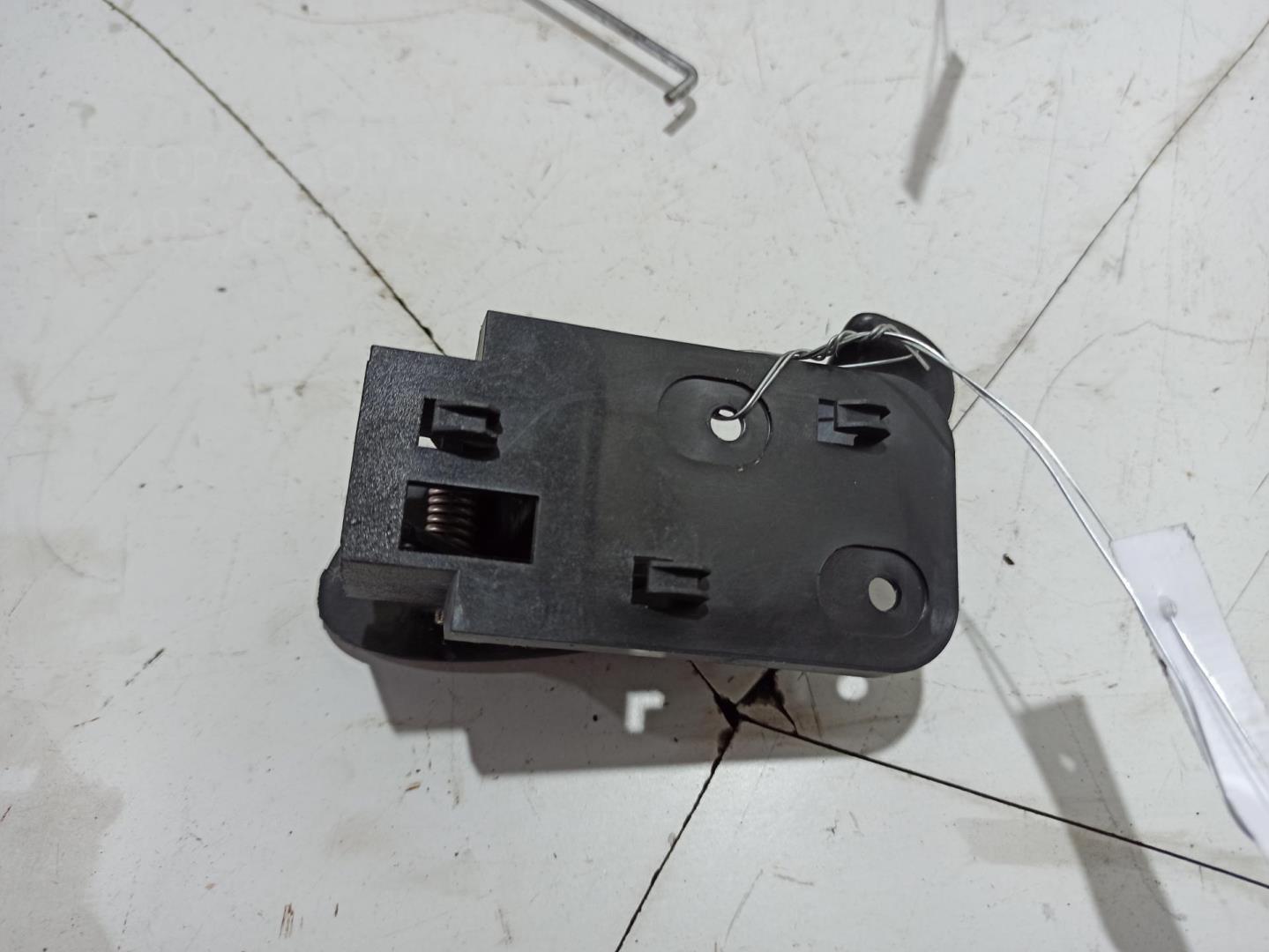 Ручка двери передней внутренняя правая