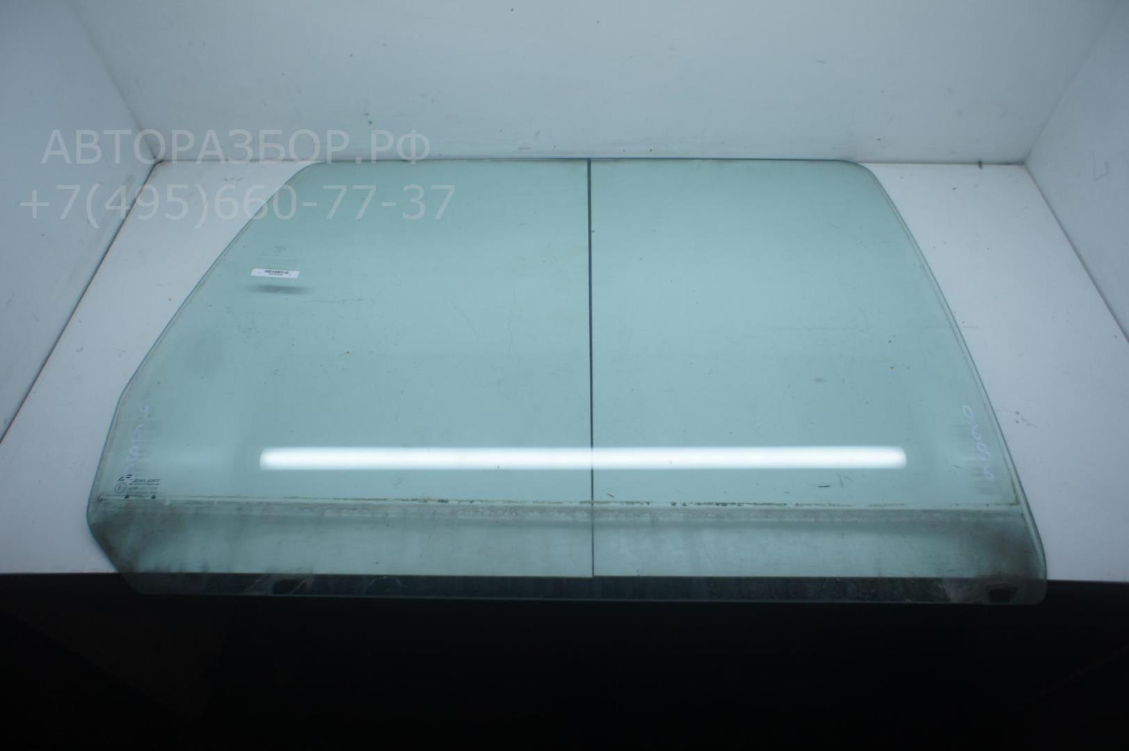 Стекло двери задней правой