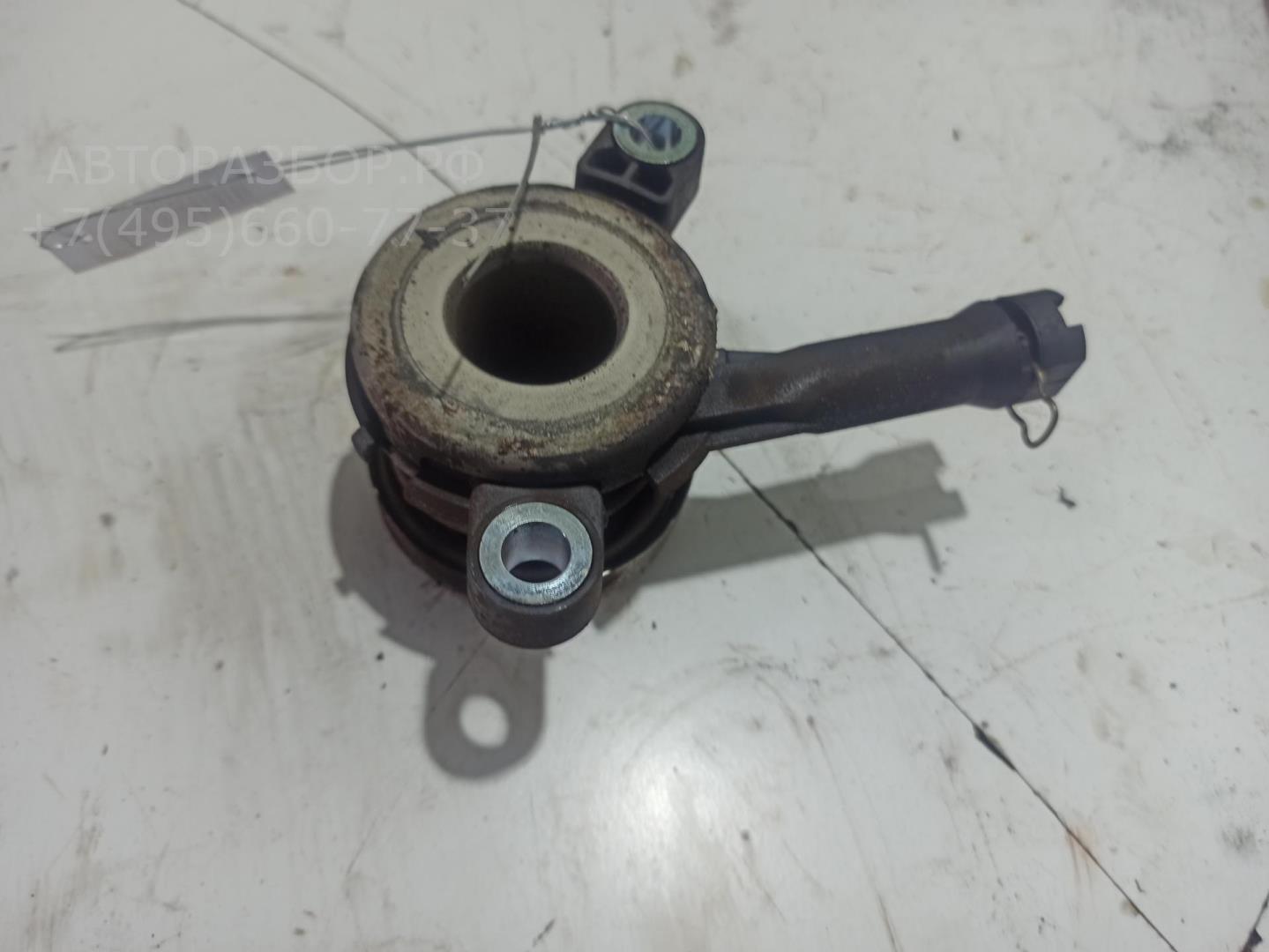 Цилиндр сцепления рабочий