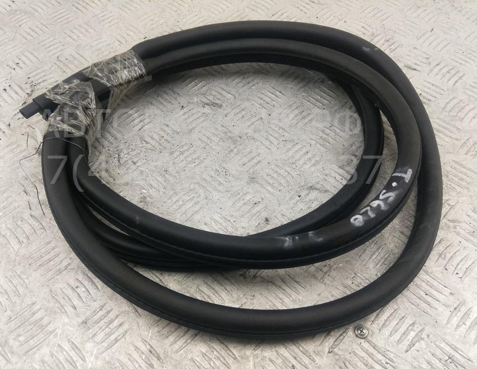 Уплотнитель двери