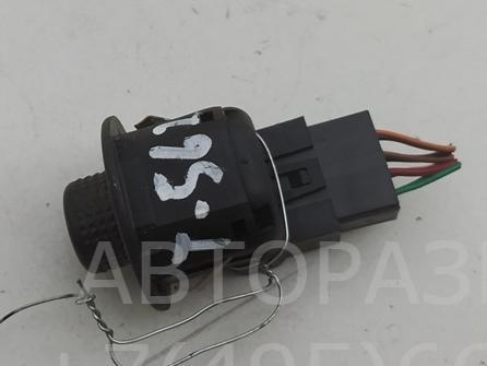 Кнопка регулировки зеркала