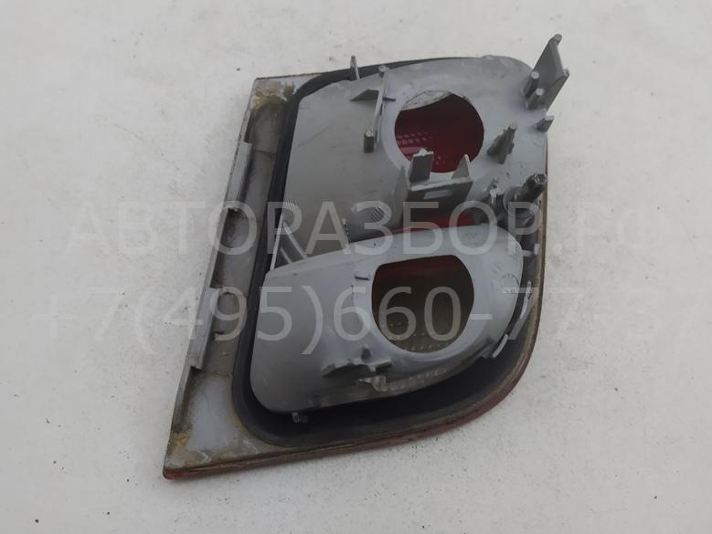 Фонарь задний внутренний левый